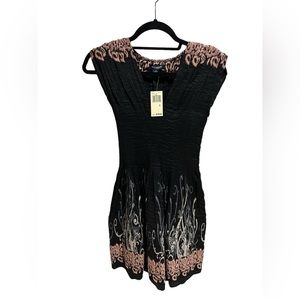 Max Studio NWT Black and Pink Dress!